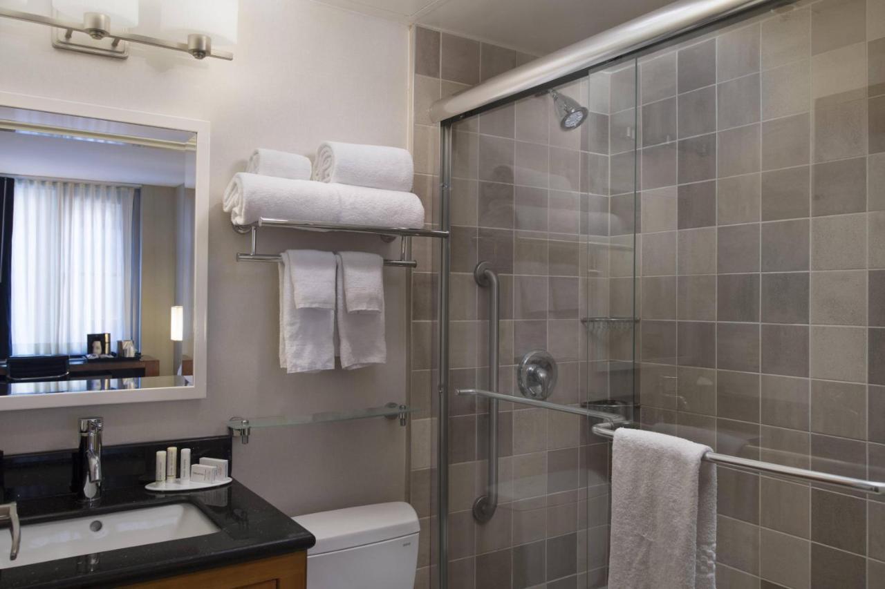 Fairfield Inn & Suites By Marriott New York Manhattan/Fifth Avenue Екстер'єр фото