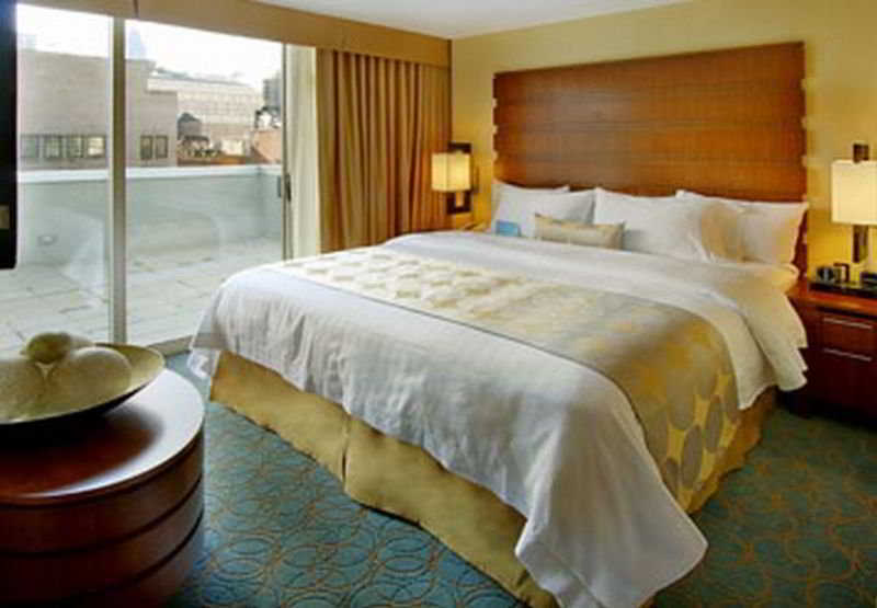 Fairfield Inn & Suites By Marriott New York Manhattan/Fifth Avenue Екстер'єр фото