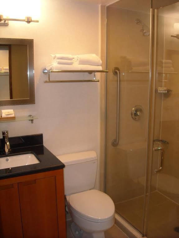 Fairfield Inn & Suites By Marriott New York Manhattan/Fifth Avenue Екстер'єр фото