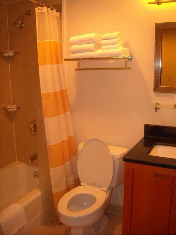 Fairfield Inn & Suites By Marriott New York Manhattan/Fifth Avenue Екстер'єр фото